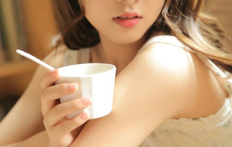 卵泡发育不好是怎么引起的（卵泡发育不好是怎么造成的）